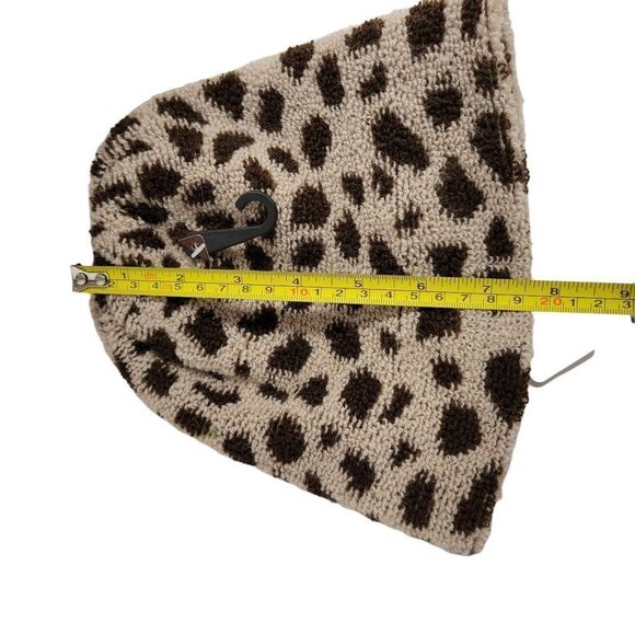 𝅺ANIMAL Print Toque for Kids & Teens - Picture 4 of 5